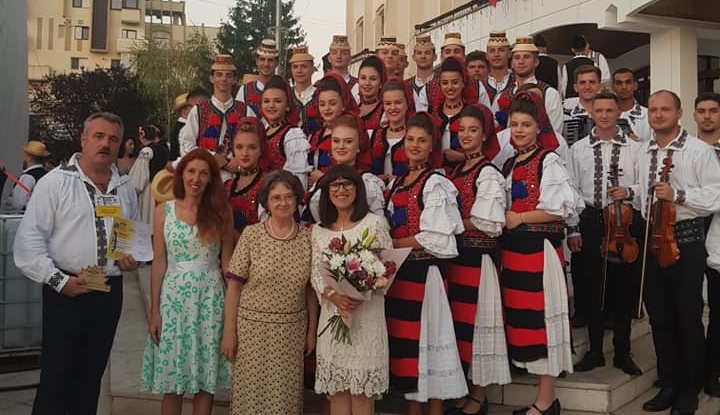 Ansamblul Folcloric „Maramureșul” a obținut locul I la secțiunea dans popular a Festivalului-Concurs Național de Folclor „Mioveni”