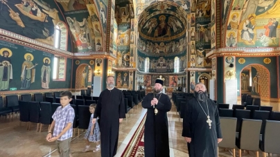 Vizită arhierească în Parohia „Înălțarea Domnului” Târgu Lăpuș