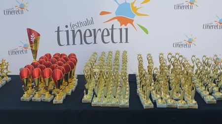 Din nou la înălțime: Mai mulți copii și tineri din Maramureș au obținut premii în cadrul „Festivalului Tinereții” din Mangalia