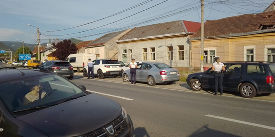 Acțiuni pentru reducerea riscului rutier: S-au dat 465 de amenzi, în valoare de peste 127.000 de lei