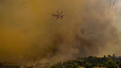 Aerul a devenit aproape irespirabil în Atena, în oraș a plouat cu cenușă. Viceguvernator: Vom avea o mare problemă