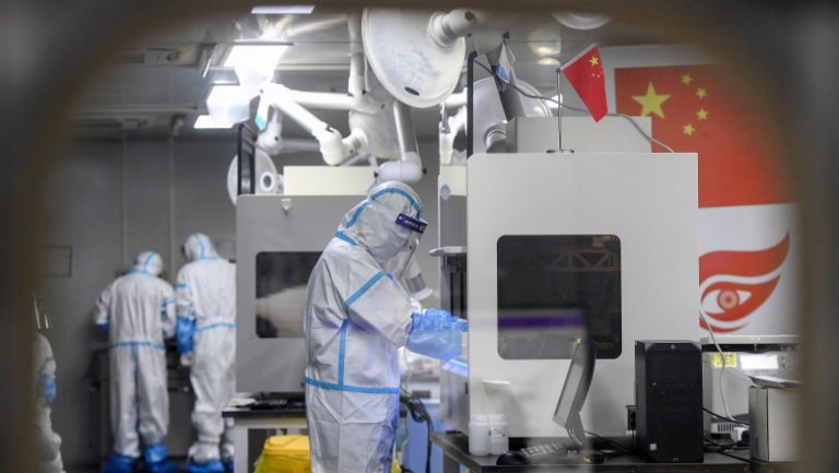 Organizația Mondială a Sănătății: „Pacientul zero” al pandemiei de COVID-19 ar putea fi un angajat al laboratorului din Wuhan