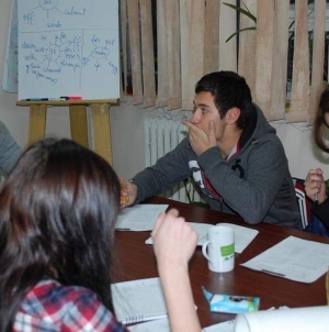 Doliu în învățământul băimărean: Unul dintre cei mai iubiți profesori de limba engleză din municipiu s-a stins din viață la numai 48 de ani