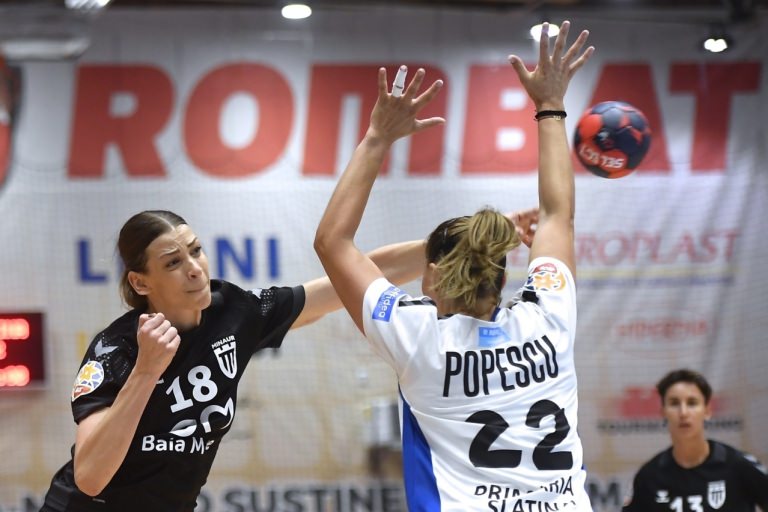 Handbal feminin, Cupa României. Minaur Baia Mare s-a calificat în sferturile competiției naționale după ce a învins Slatina. Va înfrunta Rapid București