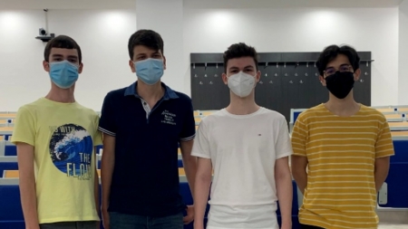 Elevii români au câștigat trei medalii de aur și una de argint la Olimpiada Internațională de Chimie