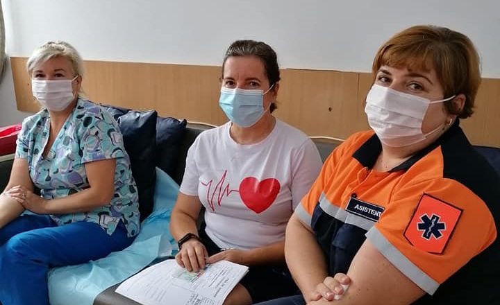 Un exemplu în Maramureș: În județul nostru gest neprețuit al salvatorilor de vieți de la Serviciul de Ambulanță Județean! Au donat sânge pentru pacienți (FOTO)
