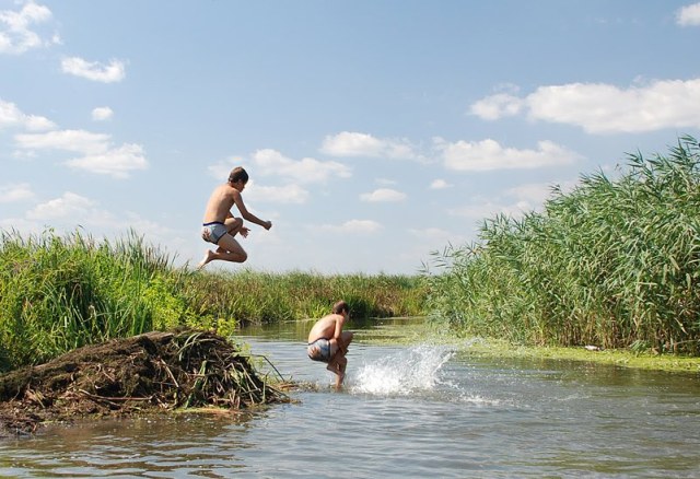 ISU Maramureș: „Atenție la scăldat, nu vă puneți viața în pericol!”