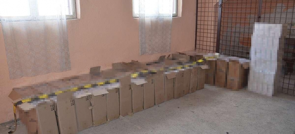 Peste 43.000 de pachete cu țigări, în valoare de 100.000 de euro, au fost confiscate la frontiera de nord a României