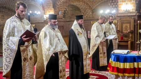 La începutul Anului Nou Bisericesc: PS Timotei a săvârșit Slujba Te-Deumului la Catedrala Episcopală (FOTO)