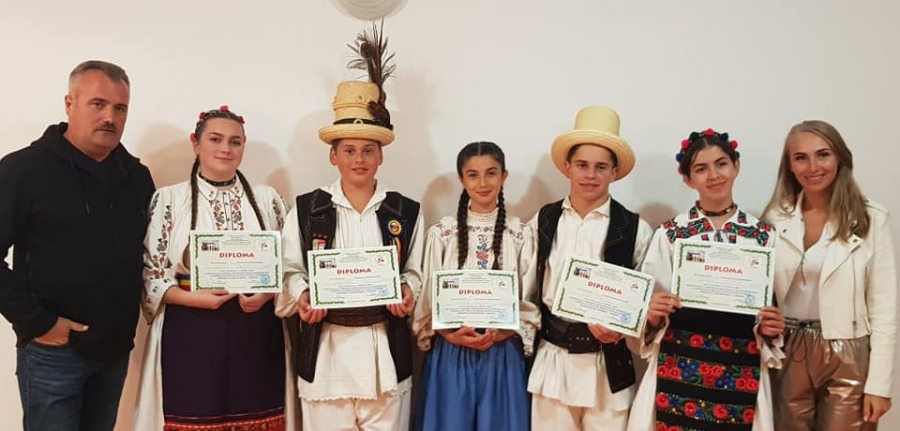Maramureșul a fost din nou la loc de cinste: Cinci tineri au obținut premii la Festivalul de Muzică Populară „Moștenite din bătrâni” din Vorona – Botoșani