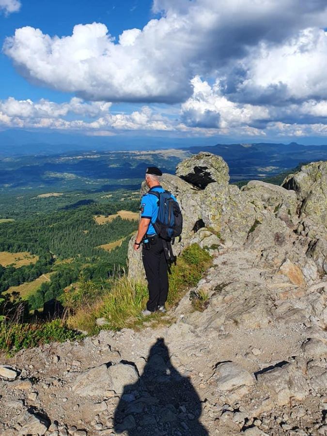 Recomandările jandarmilor montani maramureşeni pentru drumeții în siguranță în natură