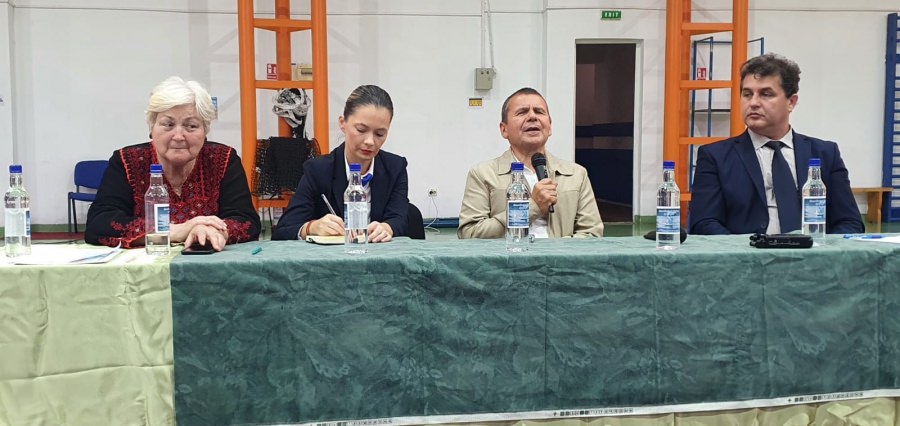 Invitat de seamă: Dr. Cristian Răchitan, un medic român din New York, a conferențiat în Baia Mare la inițiativa Facultății de Litere (FOTO)
