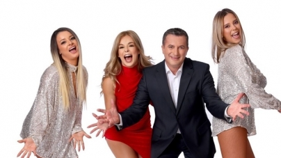 Au revenit la pupitre: Cea mai longevivă emisiune televizată de satiră din România are sezon nou respectiv al 43-lea! Vineri seara de-acum!