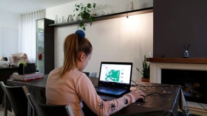 Situația în școli acum!: În Baia Mare, 15 clase derulează cursurile strict online, întrucât 27 elevi au COVID-19. Iată aici lista acestora!