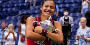 Britanică în acte, româncă însă în suflet: Noua campioană a US Open arată lumii rădăcinile sale în țara noastră, după marea victorie (FOTO)