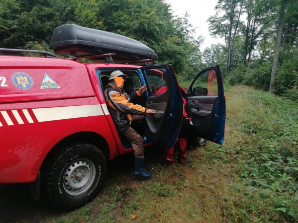 Și încă o situație!: În județul Maramureș, un bărbat a plecat să culeagă ciuperci, dar s-a rătăcit, în apropierea stațiunii Izvoare! (FOTO)