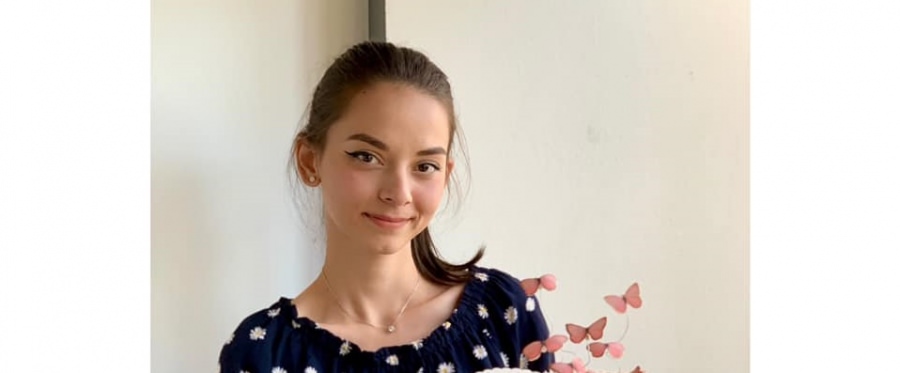 Cu adevărat zi mai mult decât specială: Tânăra maramureșeancă Melisa Varga, o aniversare minunată. ”Mulțumesc lui Dumnezeu că am fost acasă cu familia!” (FOTO)