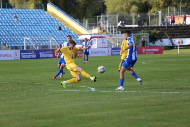 Fotbal, 16-imi, Cupa României. Minaur Baia Mare s-a calificat în optimi după victoria clară cu Poli Iași, disputată astăzi pe teren propriu