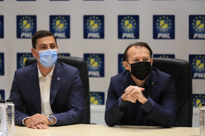 Liberalii maramureșeni susțin moțiunea ”România Liberală” a premierului Florin Cîțu (FOTO)