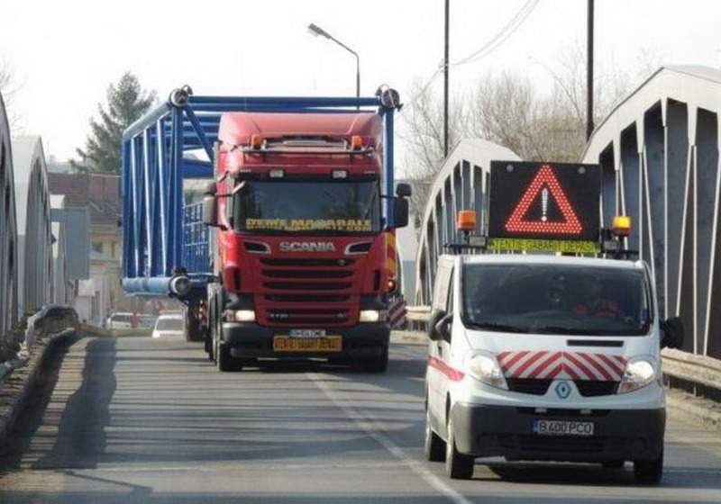 O veste de folos: În județul Maramureș se realizează transport agabaritic acum către Tăuții Măgherăuș din Vama Borș. Vezi aici ruta exactă!