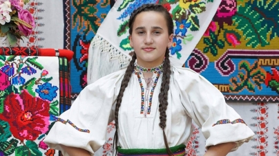 Lăpușanca Victoria Maria Petrenciuc are 12 ani și tot atâtea piese personale înregistrate, precum și multe premii (FOTO)