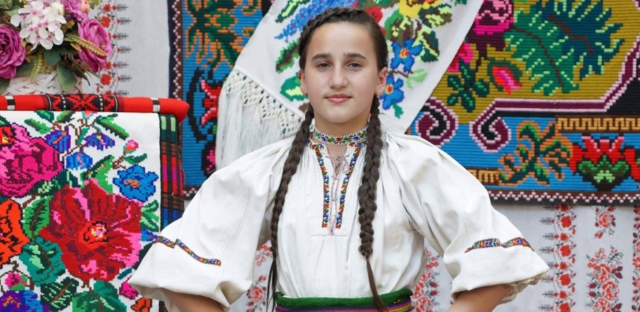 Lăpușanca Victoria Maria Petrenciuc are 12 ani și tot atâtea piese personale înregistrate, precum și multe premii (FOTO)