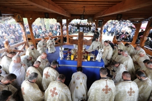 244339539_1915255325321242_