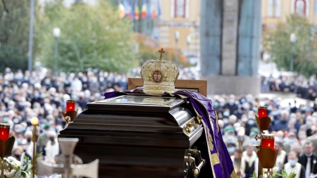 Preasfinţitul Părinte Vasile a fost condus pe ultimul drum (FOTO)