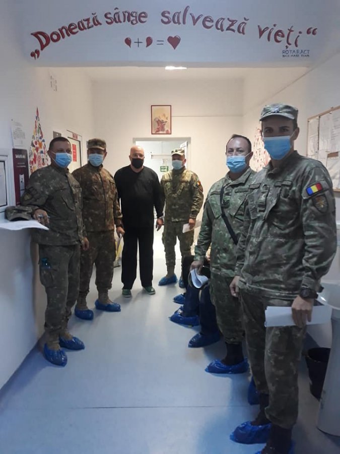 Militarii Batalionului 612 Artilerie Antitanc Maramureș au donat sânge (FOTO)