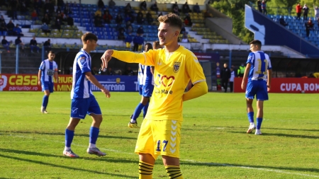Un tânăr de persectivă: Minaur Baia Mare are jucător acum la echipa națională U20! Cine este Alin Văsălie, eroul din partida cu Iași (FOTO)