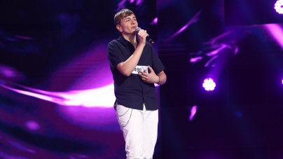 Show total pe scenă: Cătălin Budea, artistul nostru băimărean, a reușit să cucerească juriul XFactor, cu Amnesia lui Roxen! (VIDEO ȘI FOTO)
