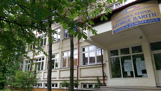 Anchetă în județul Maramureș: În Baia Mare cadru didactic agresat de un elev. Profesoara are fractură de stern și trei coaste. Anchetă a poliției în acest caz!