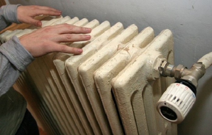 Nemulțumiri la „Șincai”: Părinții acuză că elevii stau în frig; Ce spune direcțiunea