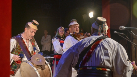 Etno Music Show, o nouă premieră la Teatrul Municipal Baia Mare