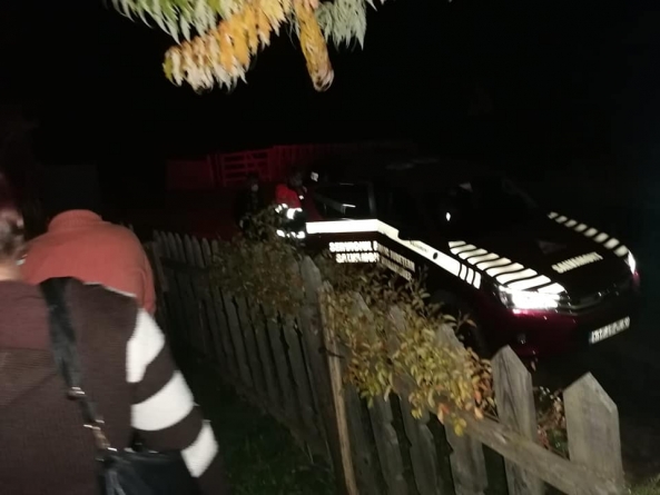 Alertă Salvamont de seară: În județul Maramureș o femeie a primit urgent ajutorul salvatorilor montani! Ea prezenta simptome specifice COVID-19 (VIDEO ȘI FOTO)