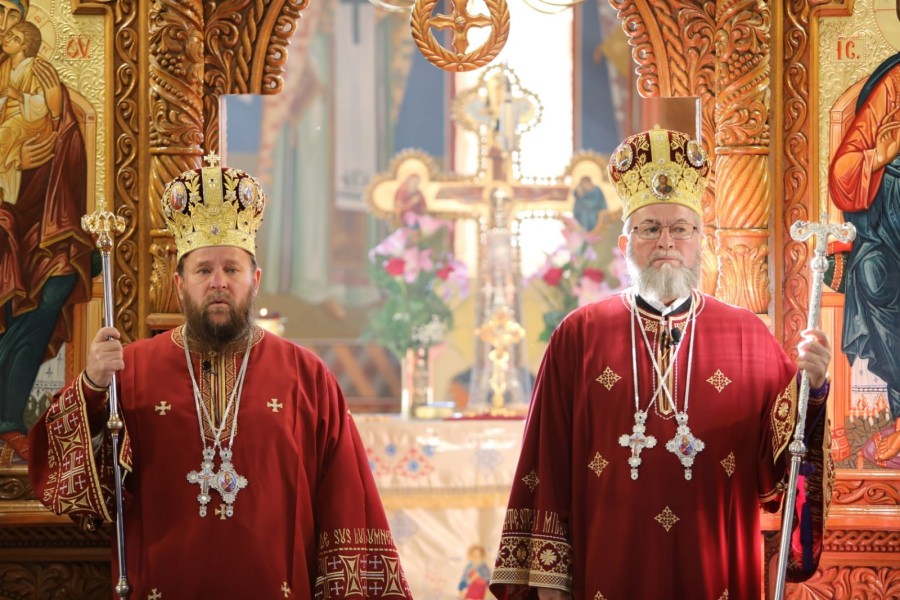 Unde liturghisesc, predică ierarhii de Sfântul Ioan