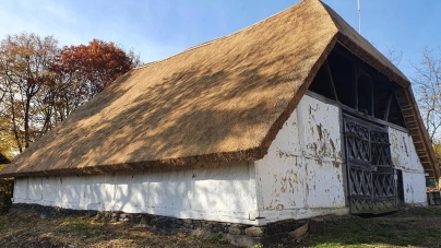 A fost restaurat acoperișul de la Șura Valea Vinului, cel mai mare obiectiv de arhitectură tradițională din Muzeul Satului Baia Mare