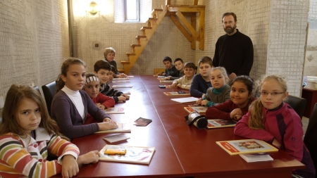 „Hristos împărtășit copiilor”: Program catehetic la Parohia Ortodoxă „Înălțarea Domnului” Târgu Lăpuș