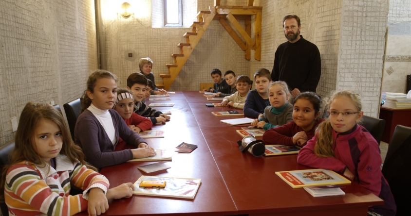 „Hristos împărtășit copiilor”: Program catehetic la Parohia Ortodoxă „Înălțarea Domnului” Târgu Lăpuș