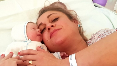 Îndrăgita cântăreață de muzică populară Ioana Pricop și primarul Lucian Morar, părinți pentru a doua oară