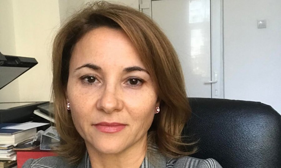 Apreciere la nivel înalt:Șefa Arhivelor Maramureș a primit chiar din partea președintelui medalia aniversară „Centenarul Marii Uniri”! Iată aici motivul!(FOTO)