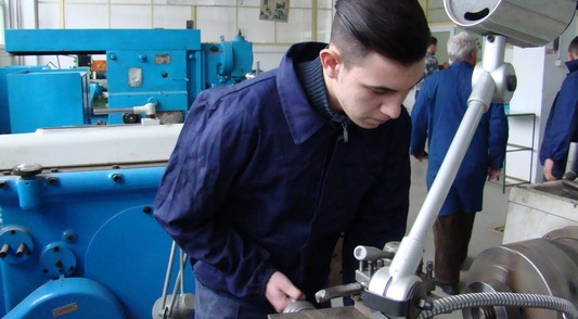 508 locuri de muncă disponibile pe listele AJOFM Maramureș