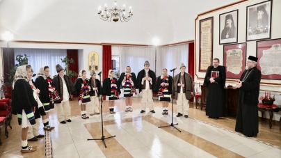 Altă zi, alți colindători la Reședința Episcopală din Baia Mare (FOTO)