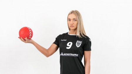 Exclusiv DirectMM:Pentru România: Căpitanul echipei băimărene Ana Maria Tănasie despre onoarea mare de juca sub tricolor: „Trăiri speciale! Sunt rodul muncii”!