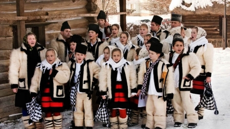 24 decembrie – Ajunul Crăciunului, prilej de bucurie și rugăciune