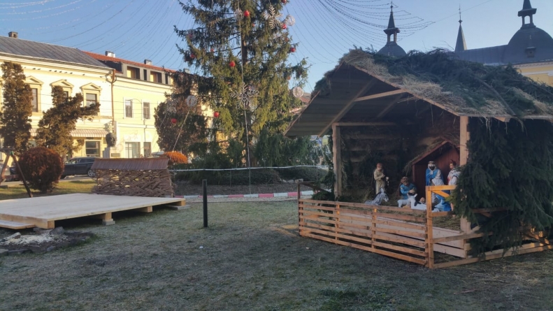 Ne apropiem de Crăciun: În județul Maramureș manifestări speciale în mai multe localități astăzi, 5 decembrie. Unde se sărbătorește astăzi!