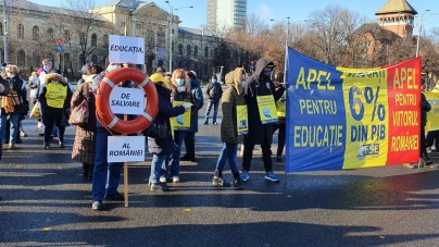 Proteste în sistemul educațional: În județul Maramureș în prezent membrii Sindicatului din Învățământul Spiru Haret sunt în grevă japoneză!