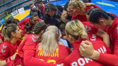 Handbal feminin naționala României. Echipa țării noastre a câștigat cu mare lejeritate partida cu Kazahstan cu cele trei jucătoare minauriste disponibile acum!
