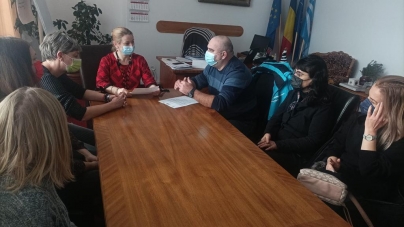 Protestele din sistemul educațional: În județul Maramureș membrii Sindicatului Spiru Haret s-au întâlnit cu reprezentanți ai Prefecturii! Vezi temele abordate!