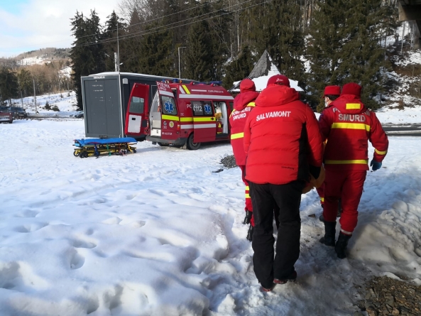 Intervenții ale salvatorilor montani:În județul Maramureș trei situații s-au înregistrat în cursul zilei de vineri. Bărbat decedat în zona Vișeu de Jos! (FOTO)
